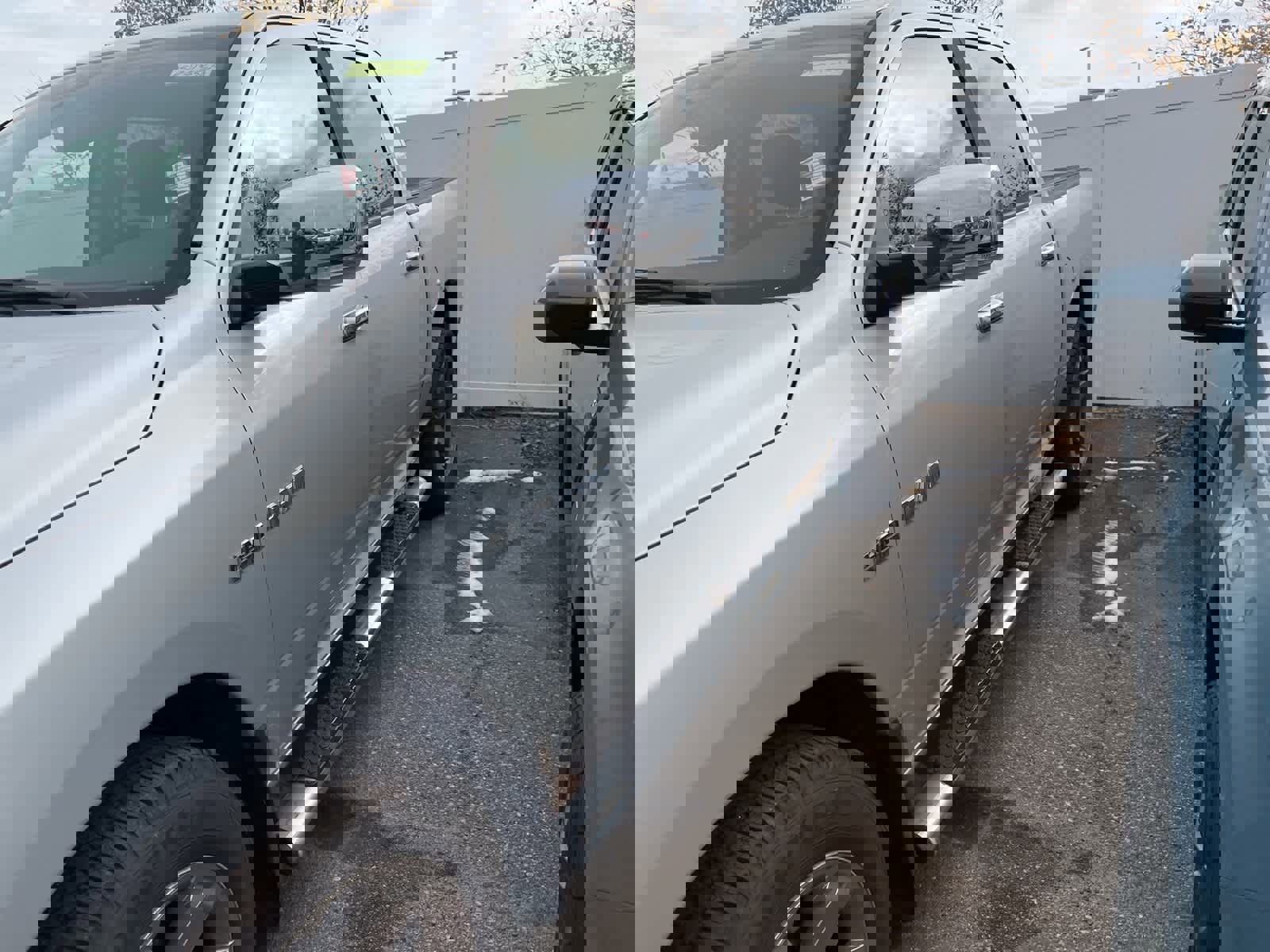 Used 2010 Dodge Ram 1500 Truck Laramie image 7