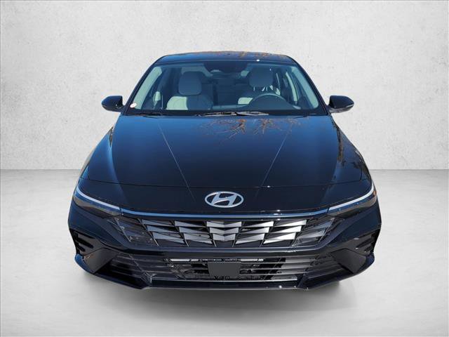 New 2026 Hyundai Elantra Limited w/ Cargo Package image 6