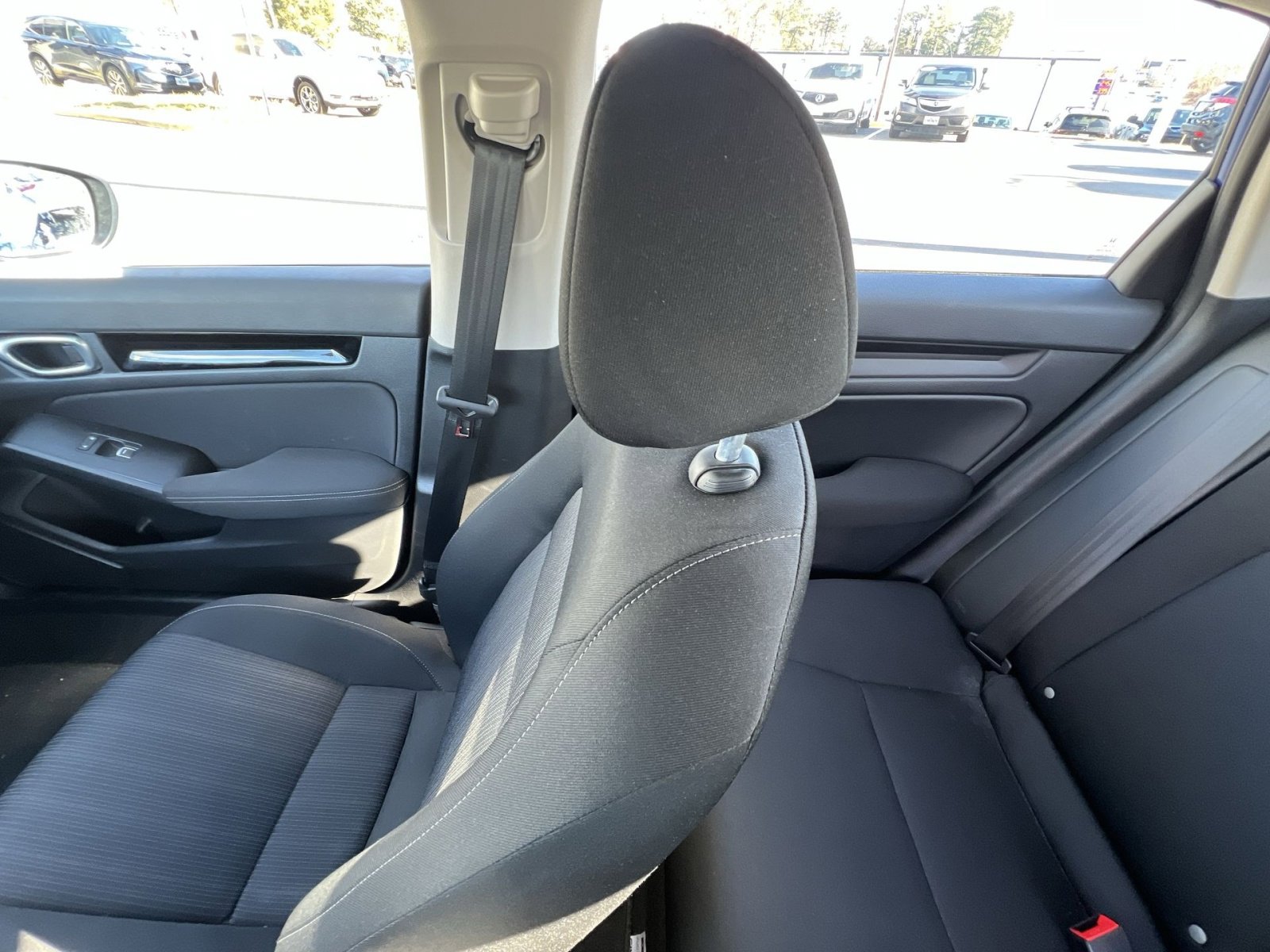 Used 2023 Honda Civic EX image 2