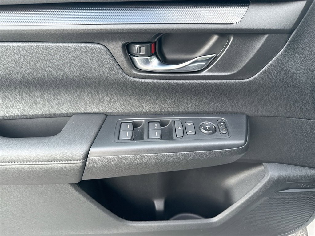 Used 2026 Honda CR-V LX image 15
