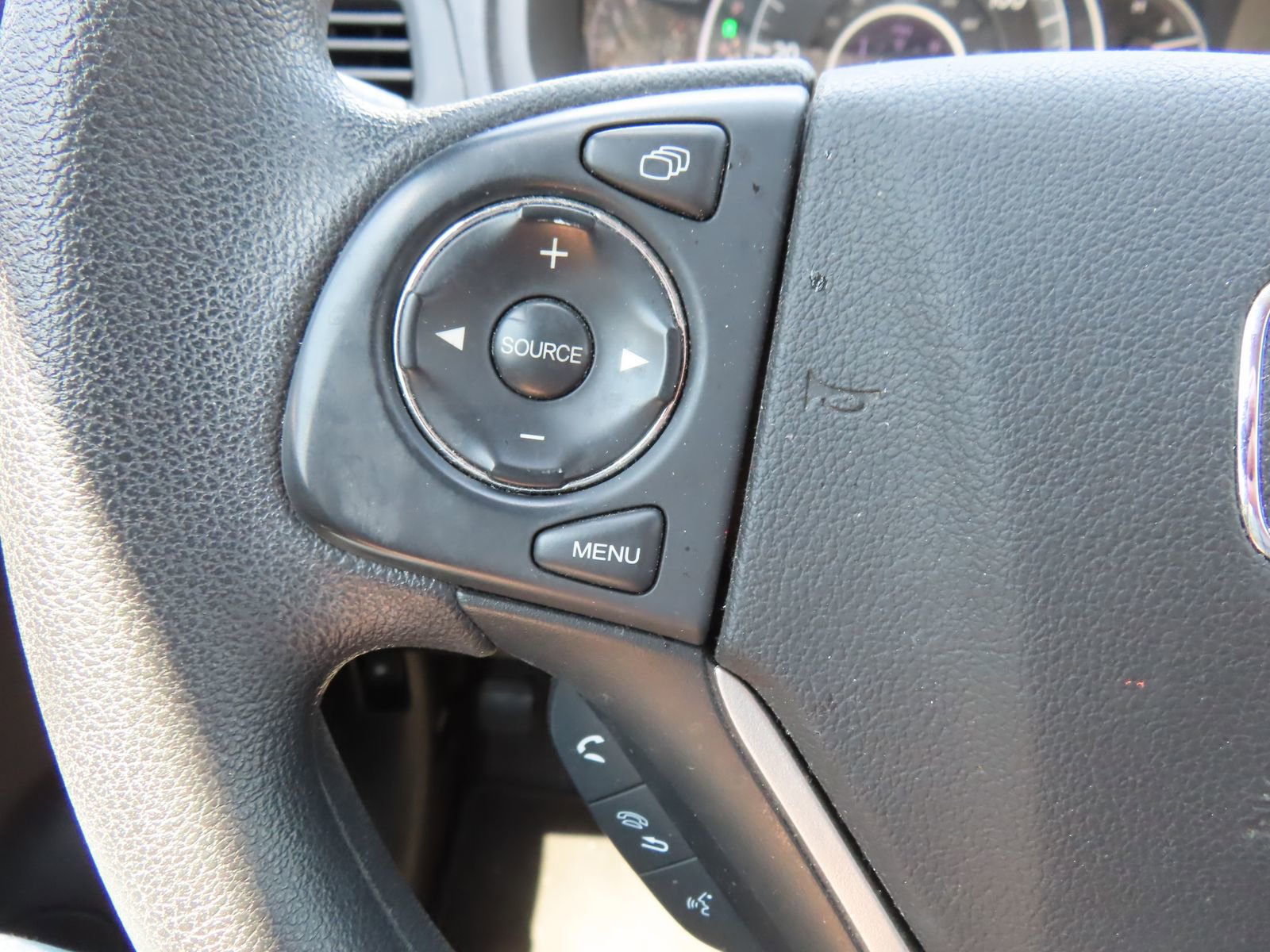 Used 2015 Honda CR-V EX image 18