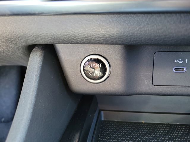 Used 2023 Nissan Rogue SV image 24