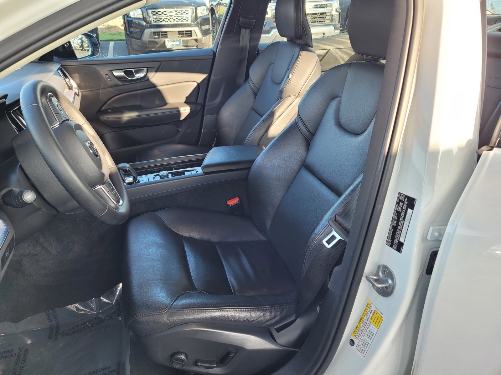 Used 2024 Volvo S60 B5 Core image 26