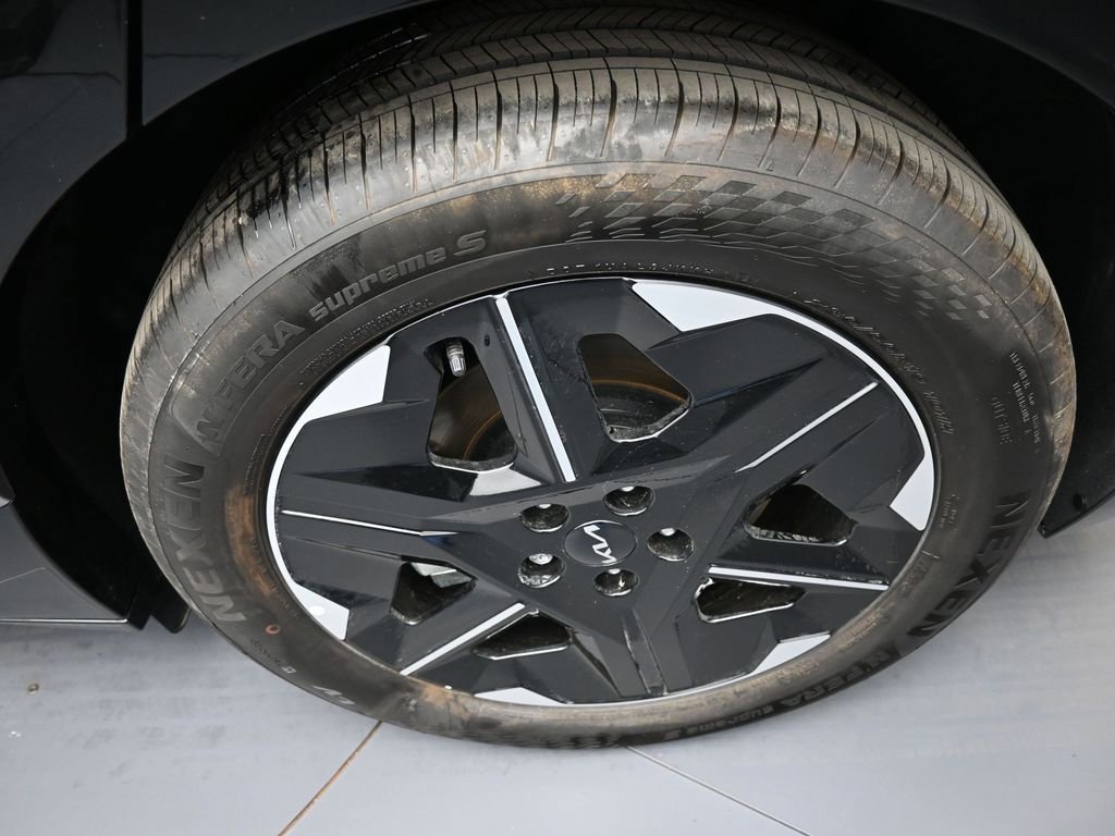 New 2025 Kia EV6 Wind image 15