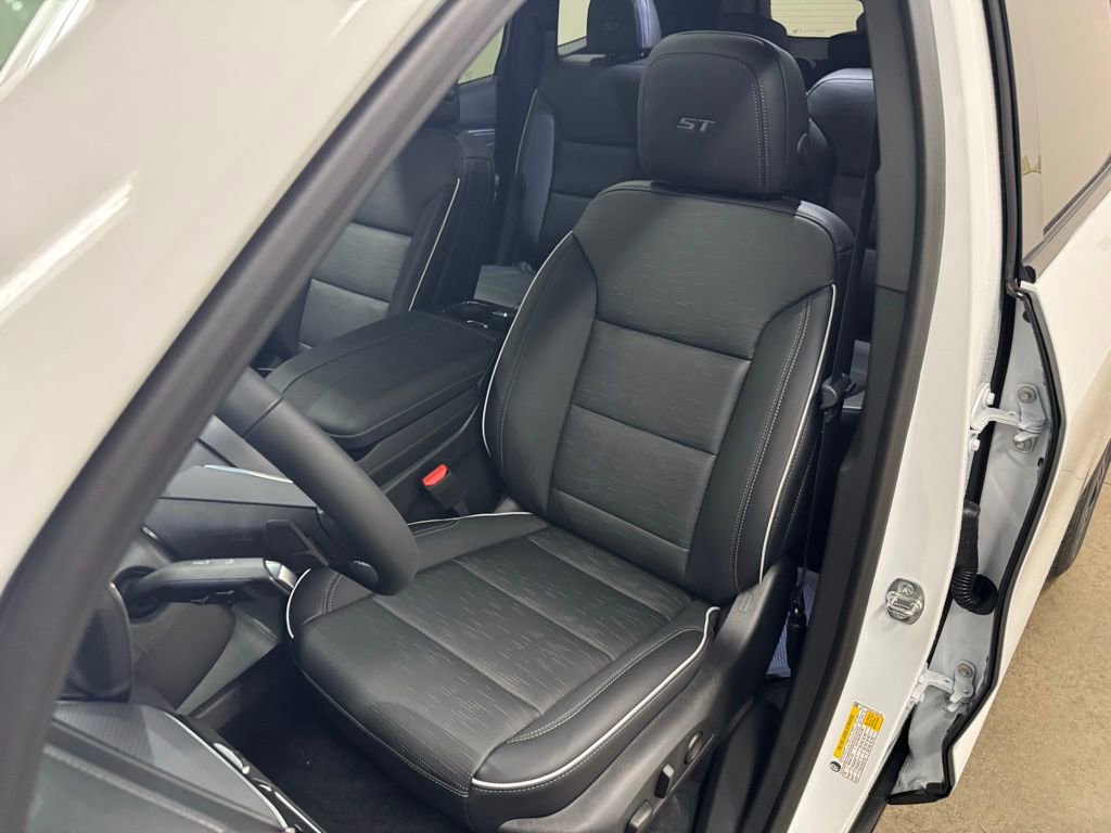 New 2026 Buick Enclave Sport Touring w/ Power Package image 29