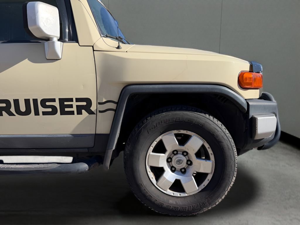 Used 2008 Toyota FJ Cruiser 4WD image 4