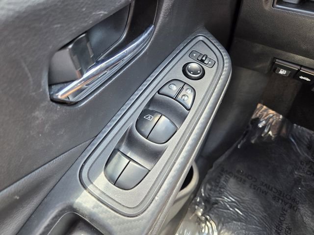 Used 2024 Nissan Versa SV FWD image 21