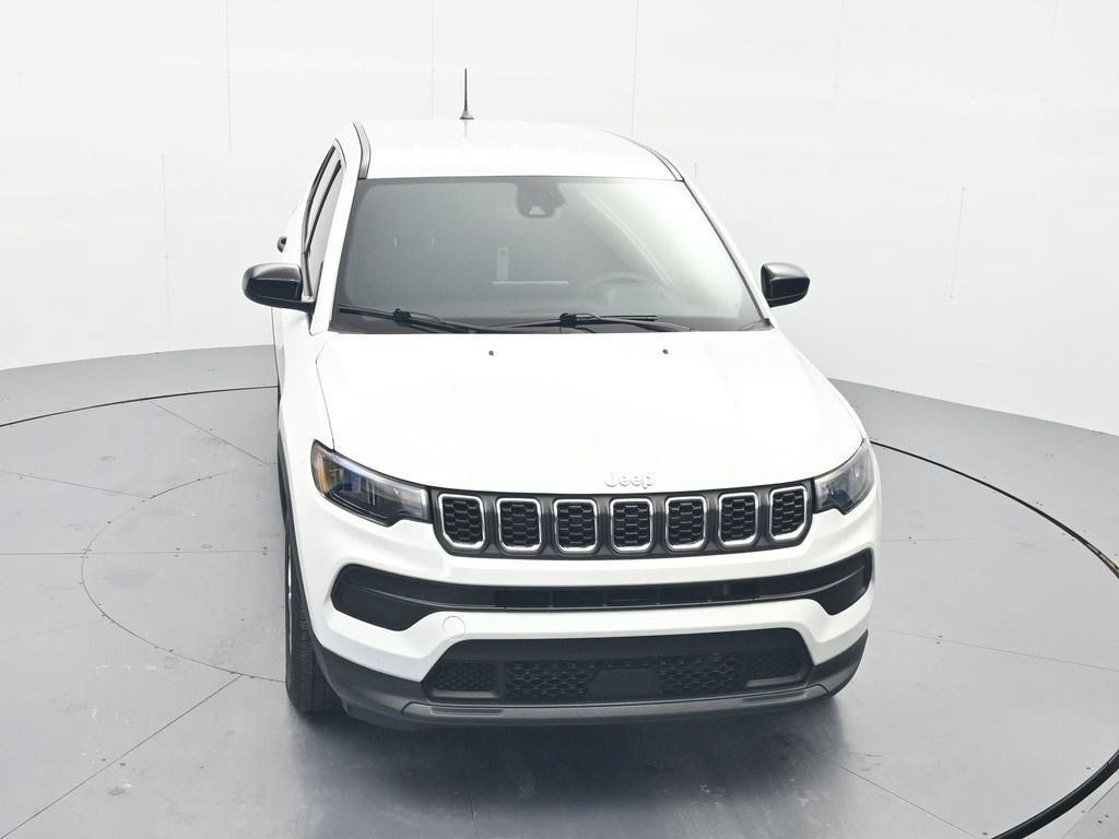 Used 2024 Jeep Compass Sport AWD/4WD image 28