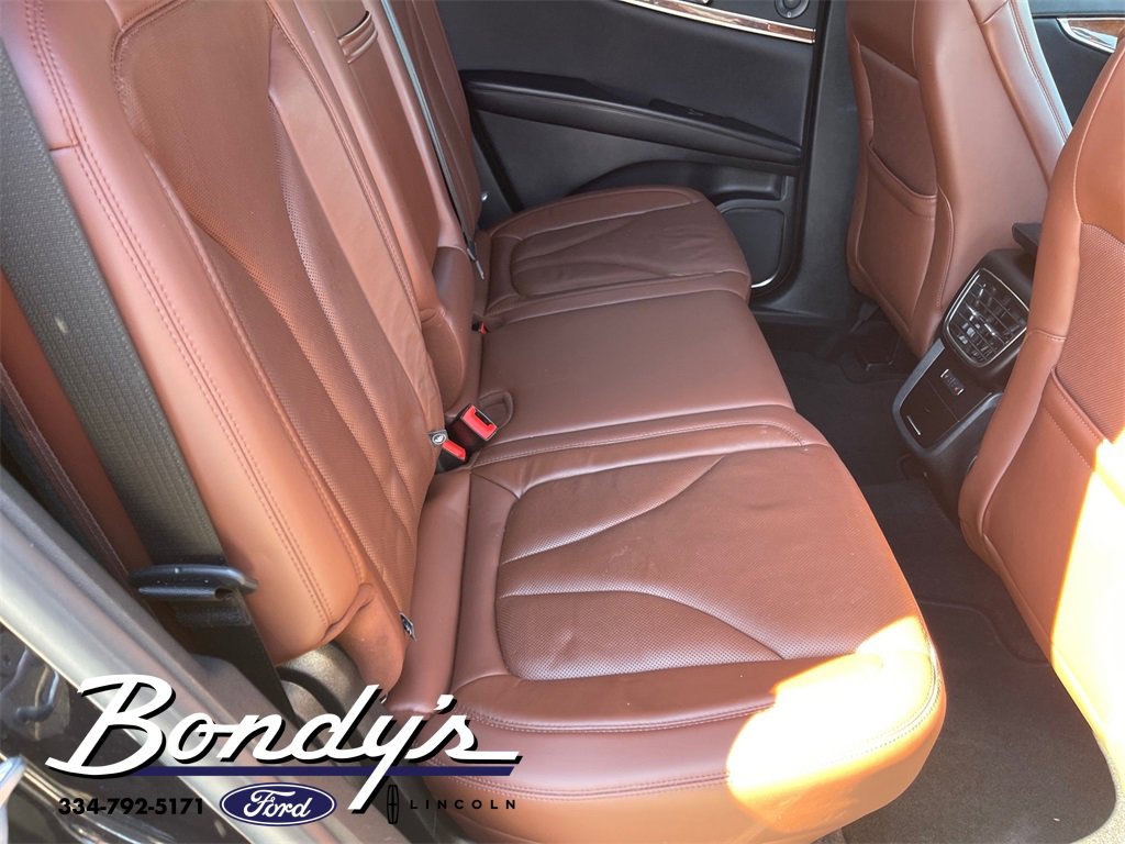 Used 2019 Lincoln Nautilus Reserve image 16