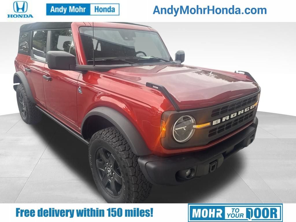 Used 2024 Ford Bronco Black Diamond AWD/4WD image 1