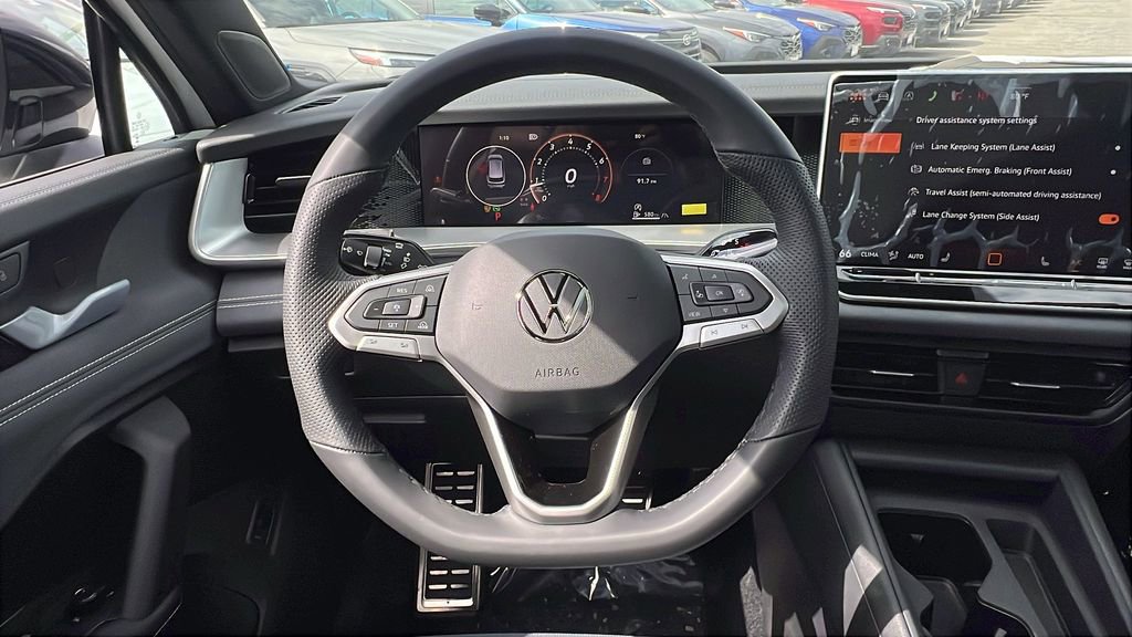 New 2026 Volkswagen Tiguan SE R-Line image 24