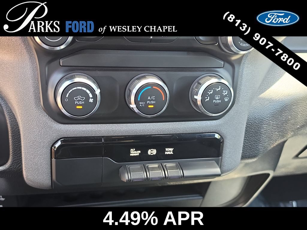Used 2024 RAM 3500 Tradesman w/ Chrome Appearance Group AWD/4WD image 23