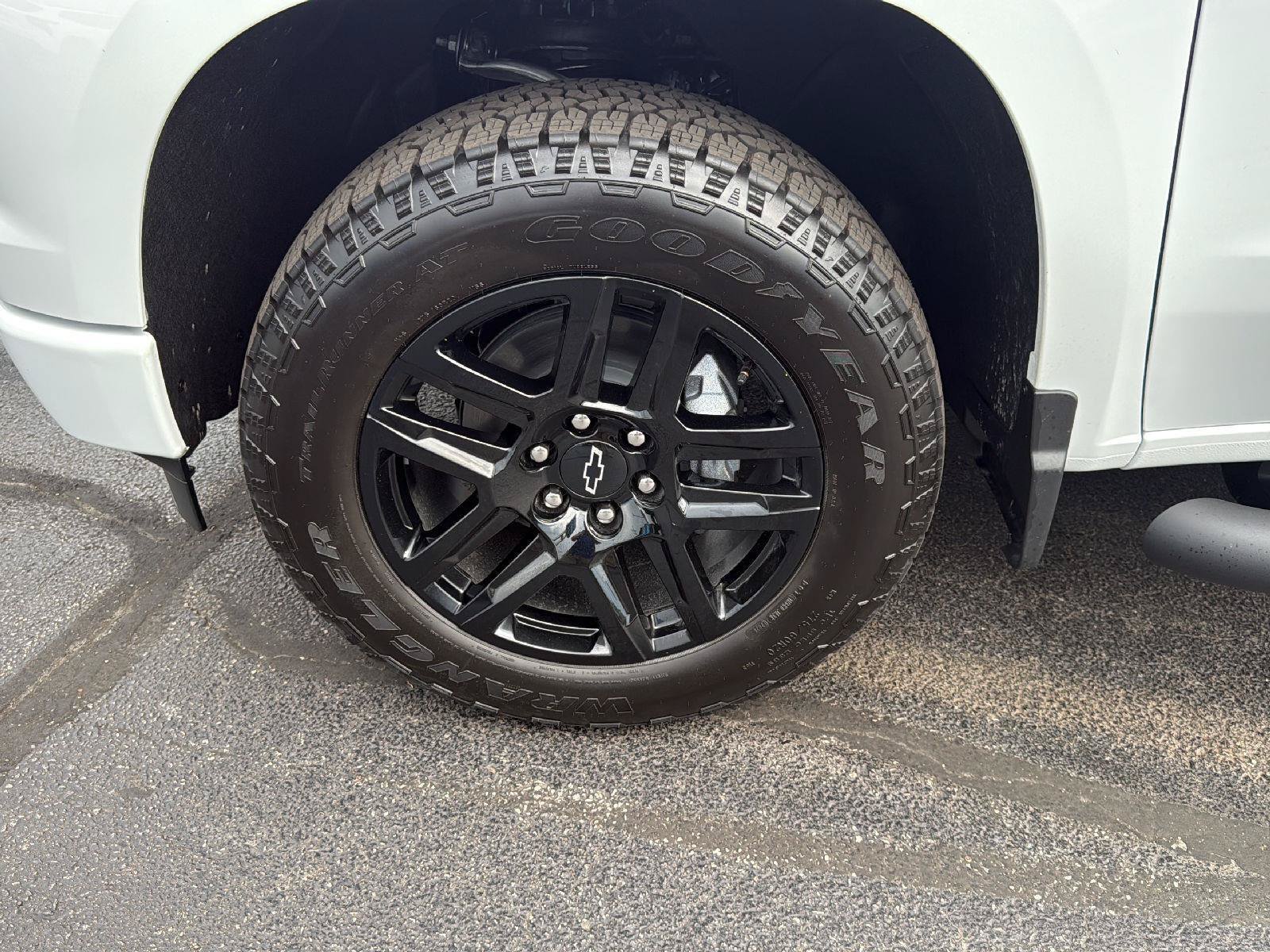 New 2026 Chevrolet Silverado 1500 Custom AWD/4WD image 38