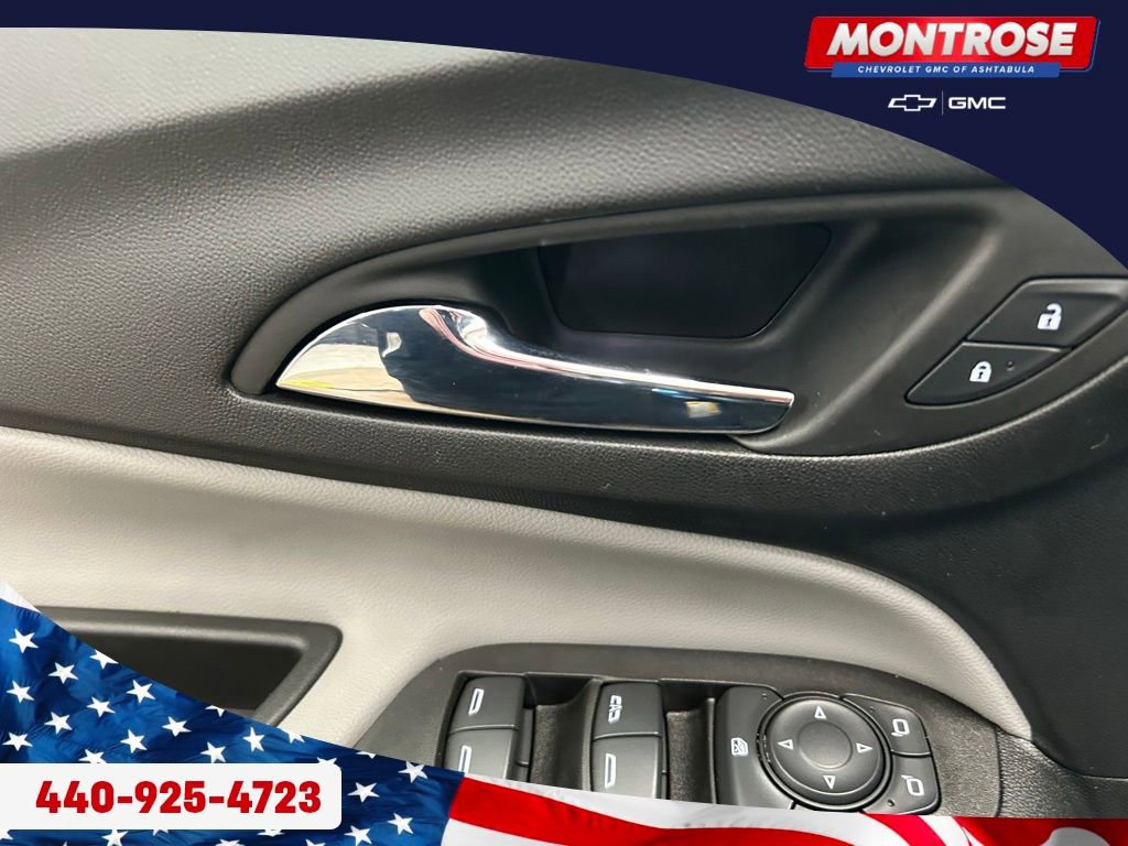Used 2022 Chevrolet Equinox LS w/ LS Convenience Package image 10