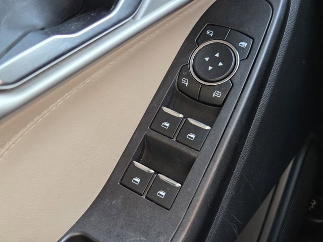 Used 2020 Ford Explorer Limited image 25