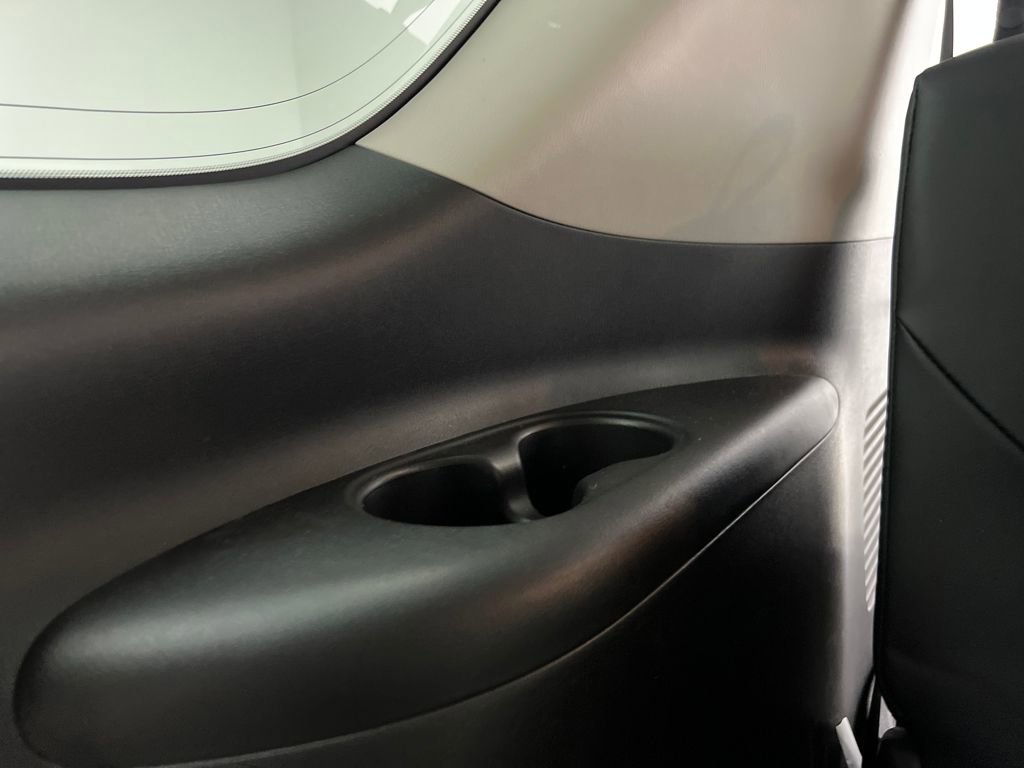 Used 2024 Nissan Armada SV w/ Cargo Package image 32