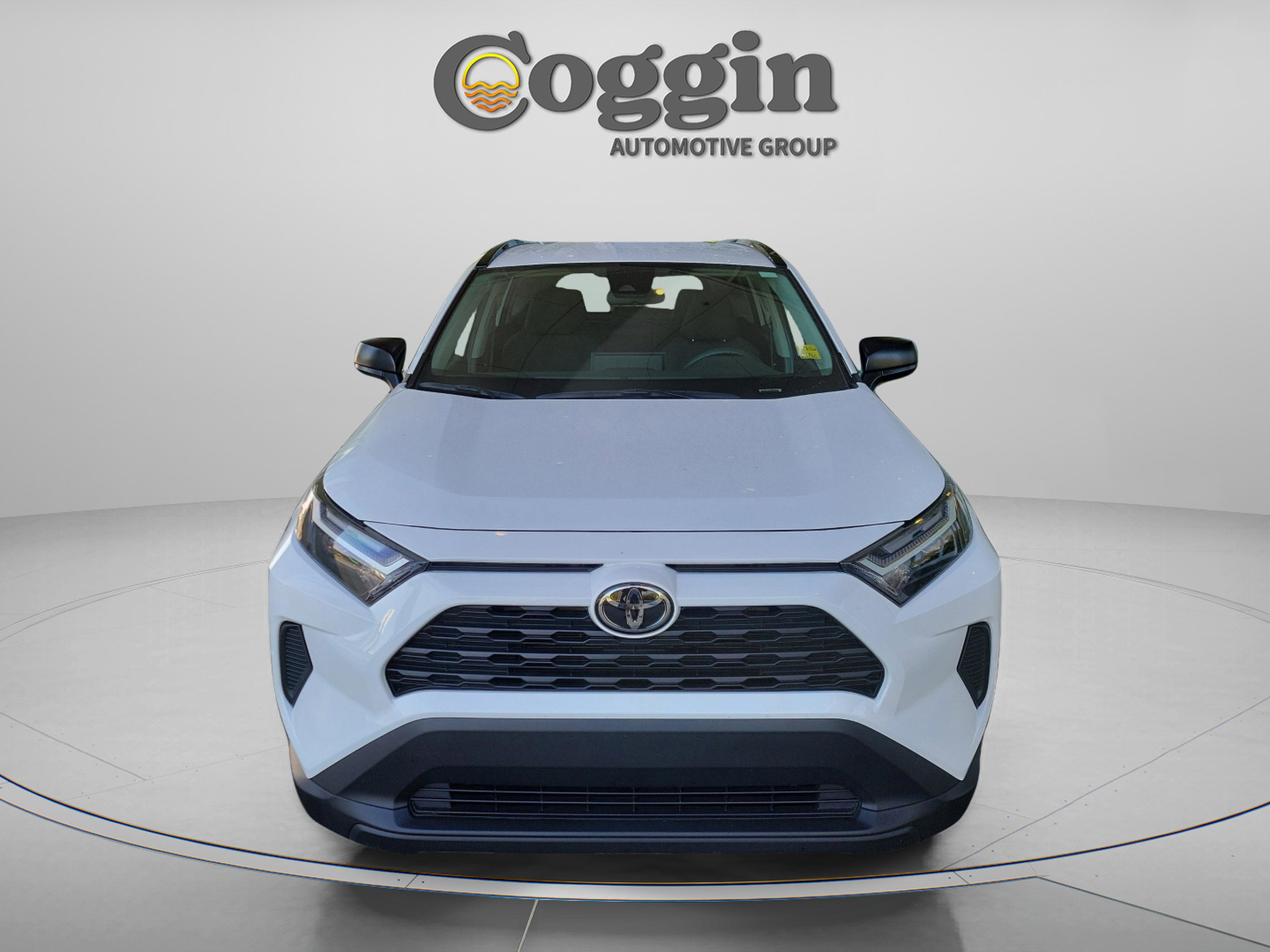 Certified 2025 Toyota RAV4 LE image 5