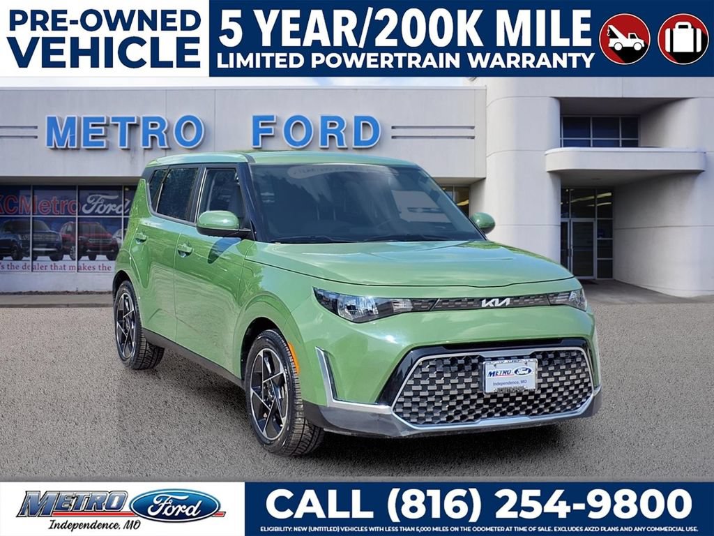 Used 2023 Kia Soul EX FWD image 1