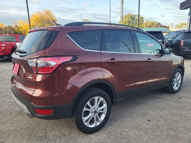 Used 2018 Ford Escape SE FWD image 4