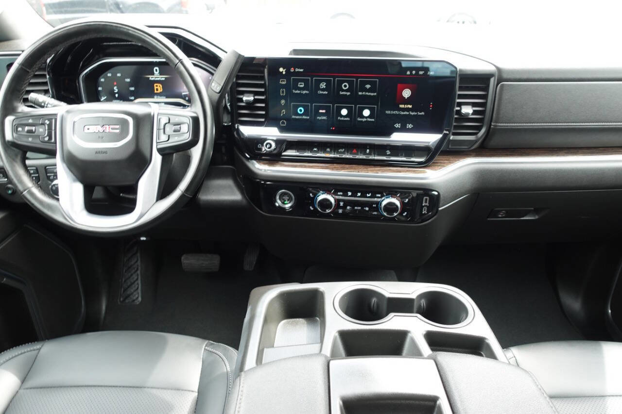 Used 2023 GMC Sierra 1500 SLE w/ X31 Off-Road Package AWD/4WD image 44