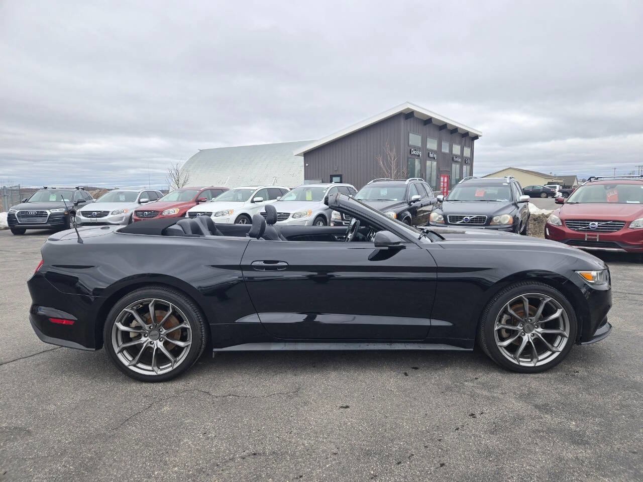 Used 2015 Ford Mustang Premium w/ Equipment Group 201A image 31