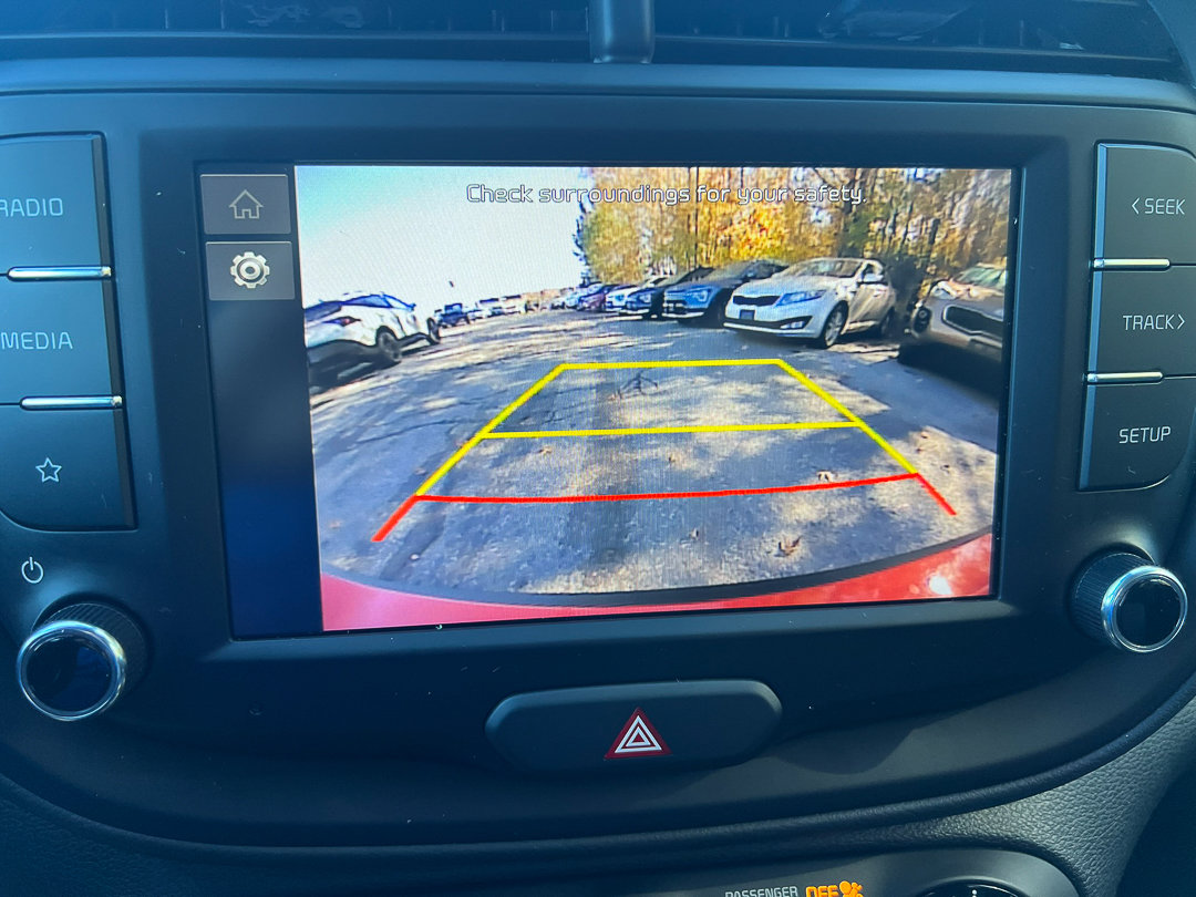 Used 2025 Kia Soul LX w/ LX Technology Package image 17