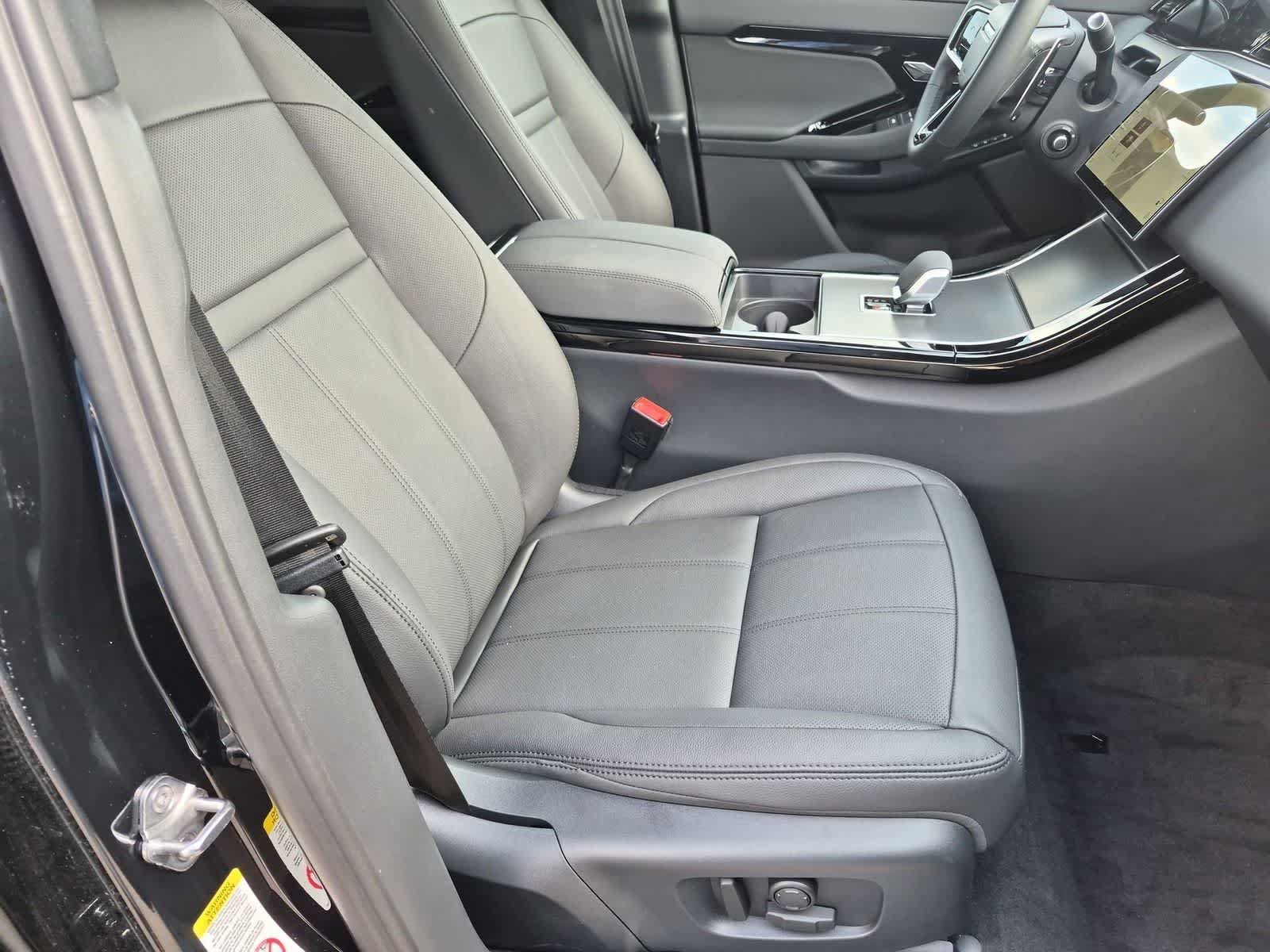New 2026 Land Rover Range Rover Evoque S AWD/4WD image 21