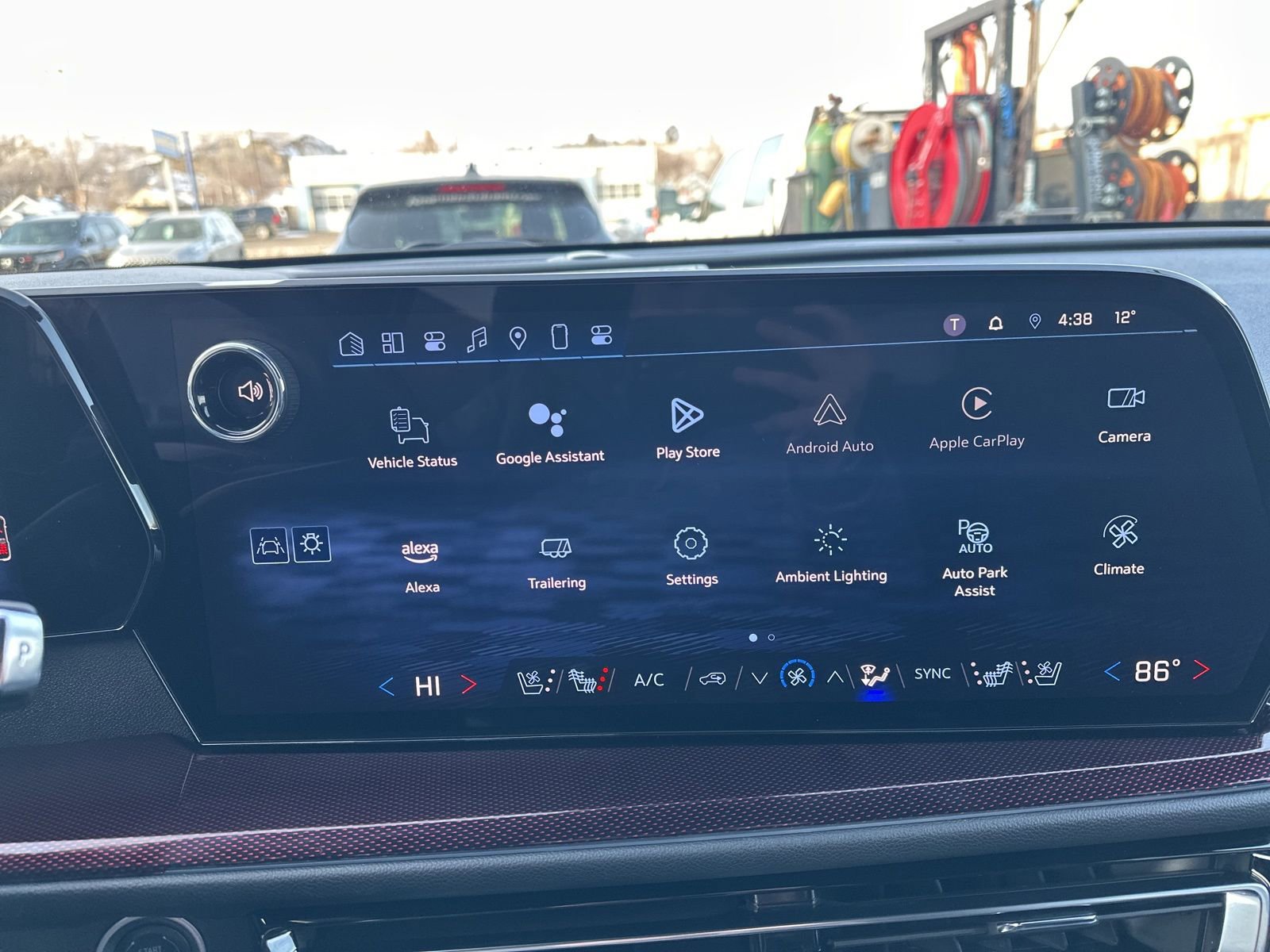 Used 2024 Chevrolet Traverse RS AWD/4WD image 58