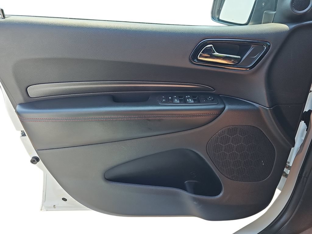 Used 2025 Dodge Durango GT RWD image 26