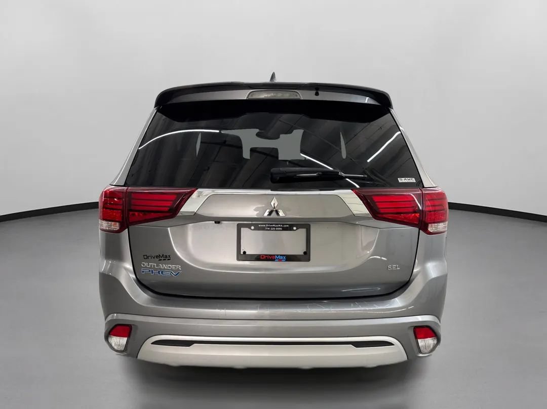 Used 2021 Mitsubishi Outlander SEL AWD/4WD image 8