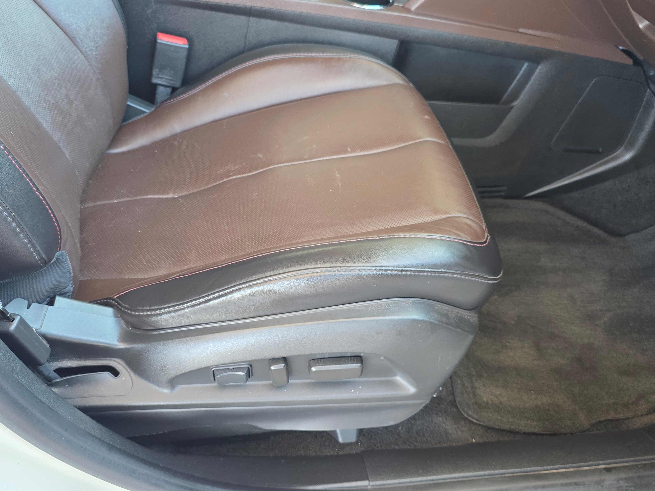 Used 2013 Chevrolet Equinox LTZ FWD image 25