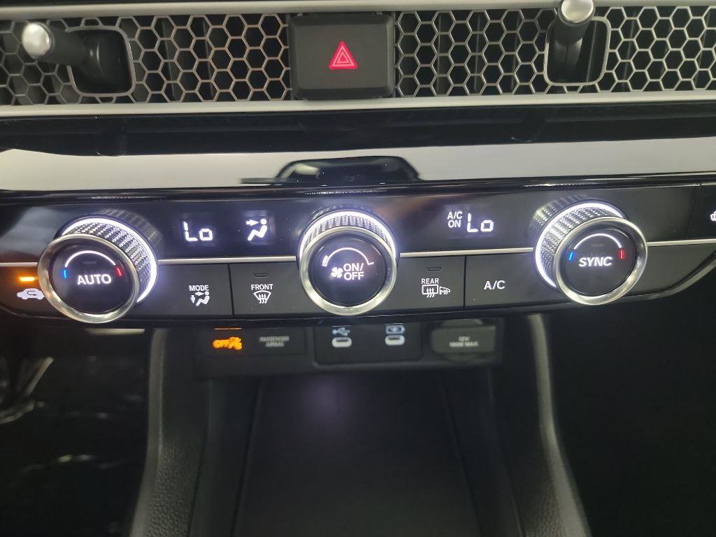 Certified 2025 Honda Civic Sport image 32