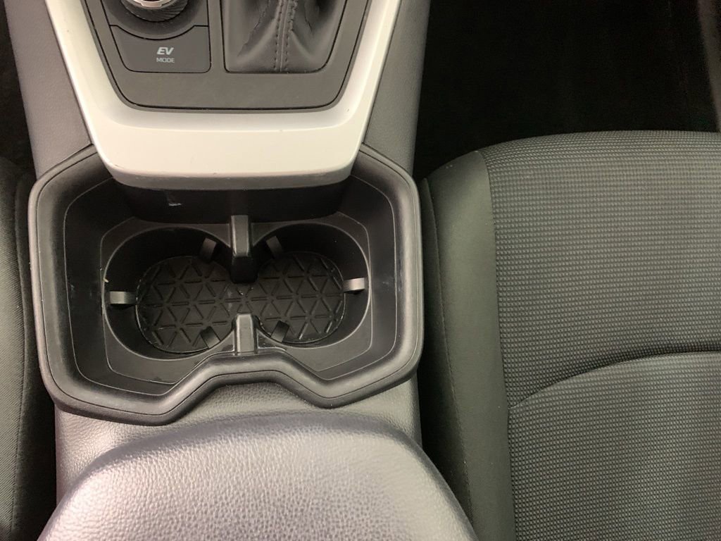 Used 2024 Toyota RAV4 LE image 25