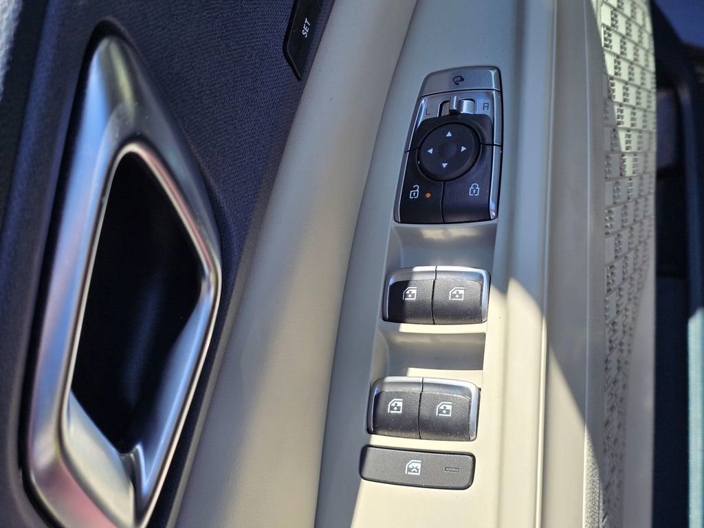Certified 2025 Kia Carnival EX FWD image 15