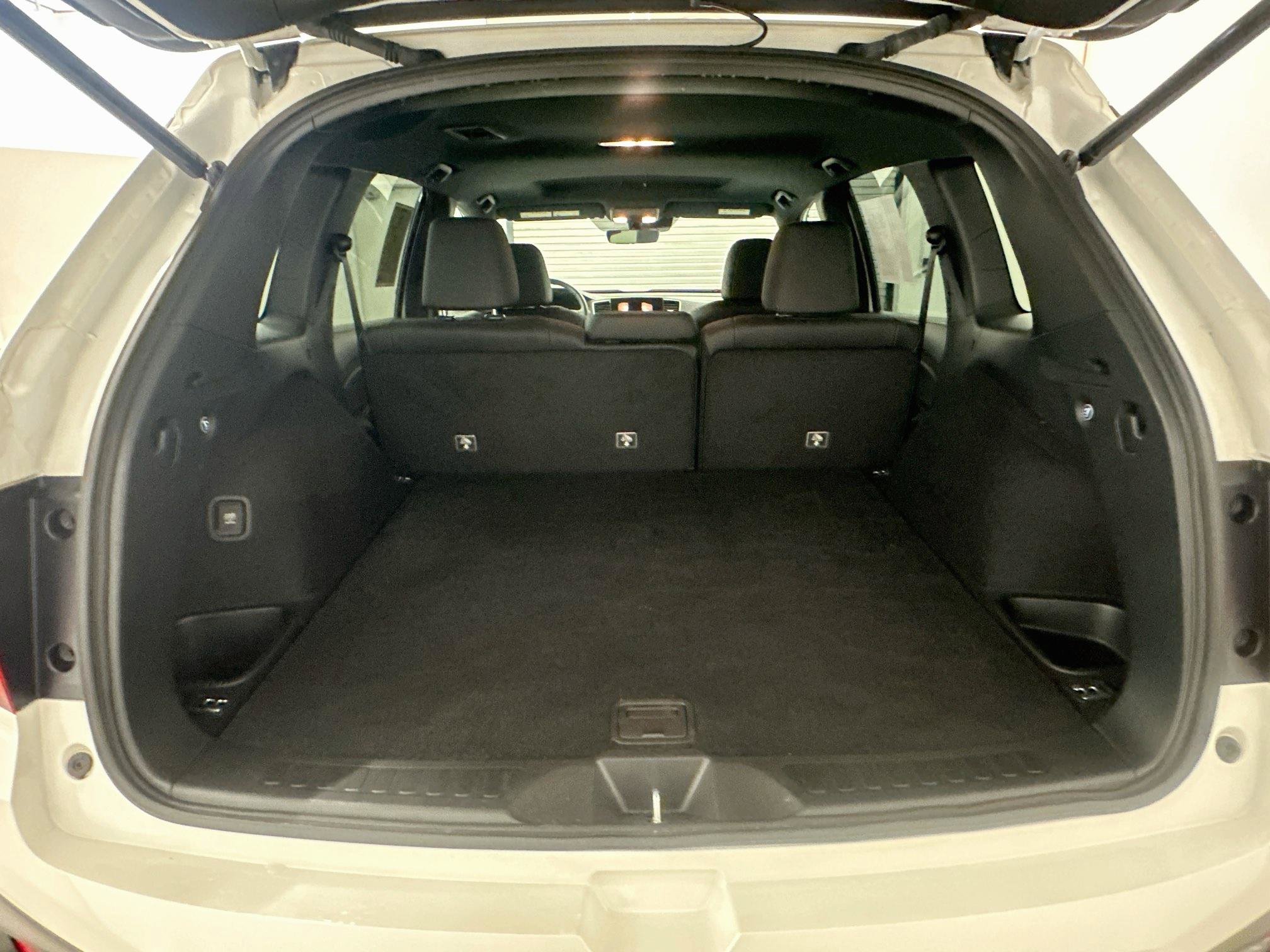 Used 2023 Honda Passport EX-L image 30