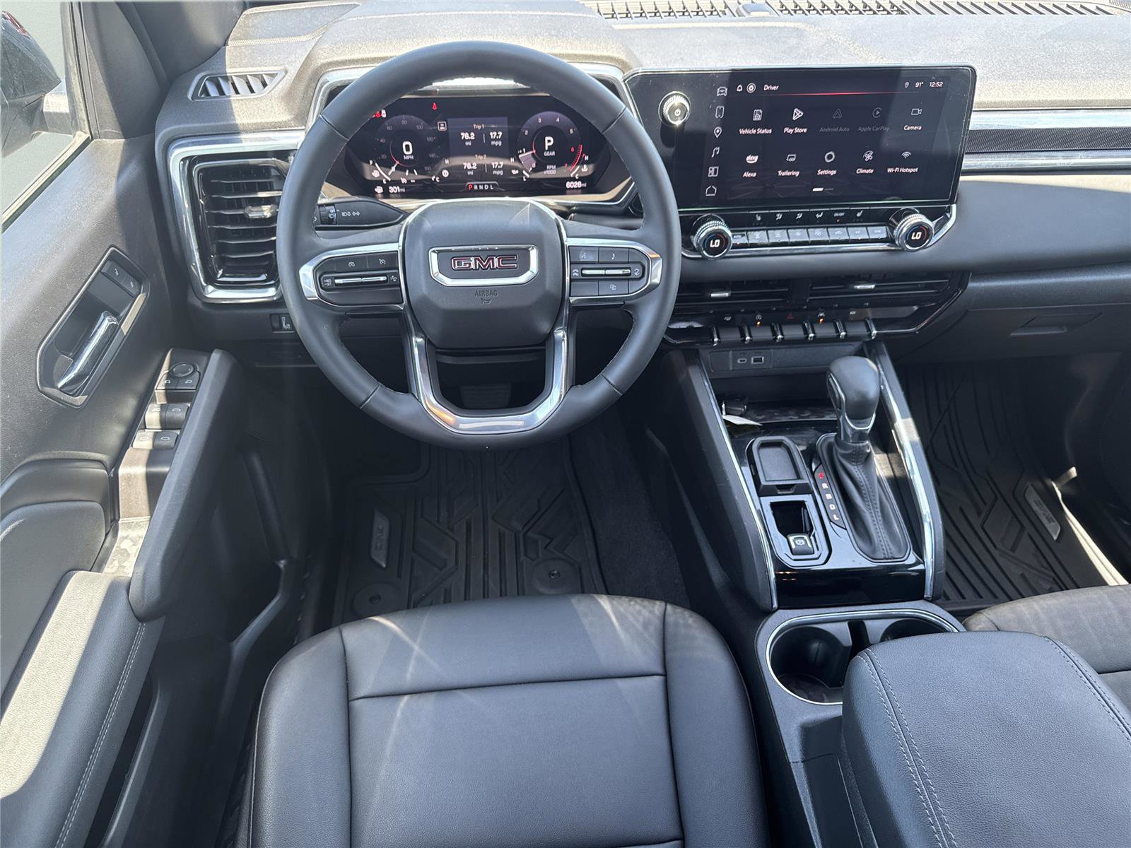 Used 2024 GMC Canyon Elevation w/ Elevation Premium Package RWD image 14