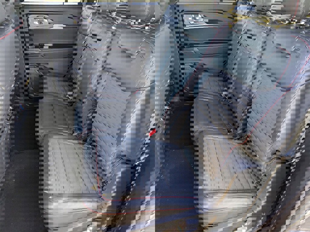 New 2026 Ford Explorer ST-Line w/ ST-Line Street Pack image 18