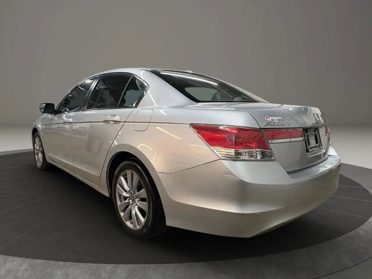 Used 2012 Honda Accord EX-L image 7