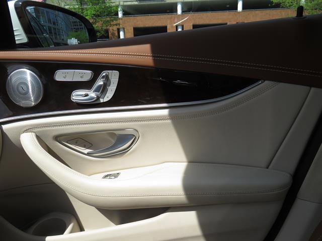 Certified 2021 Mercedes-Benz E 450 4MATIC Sedan image 23