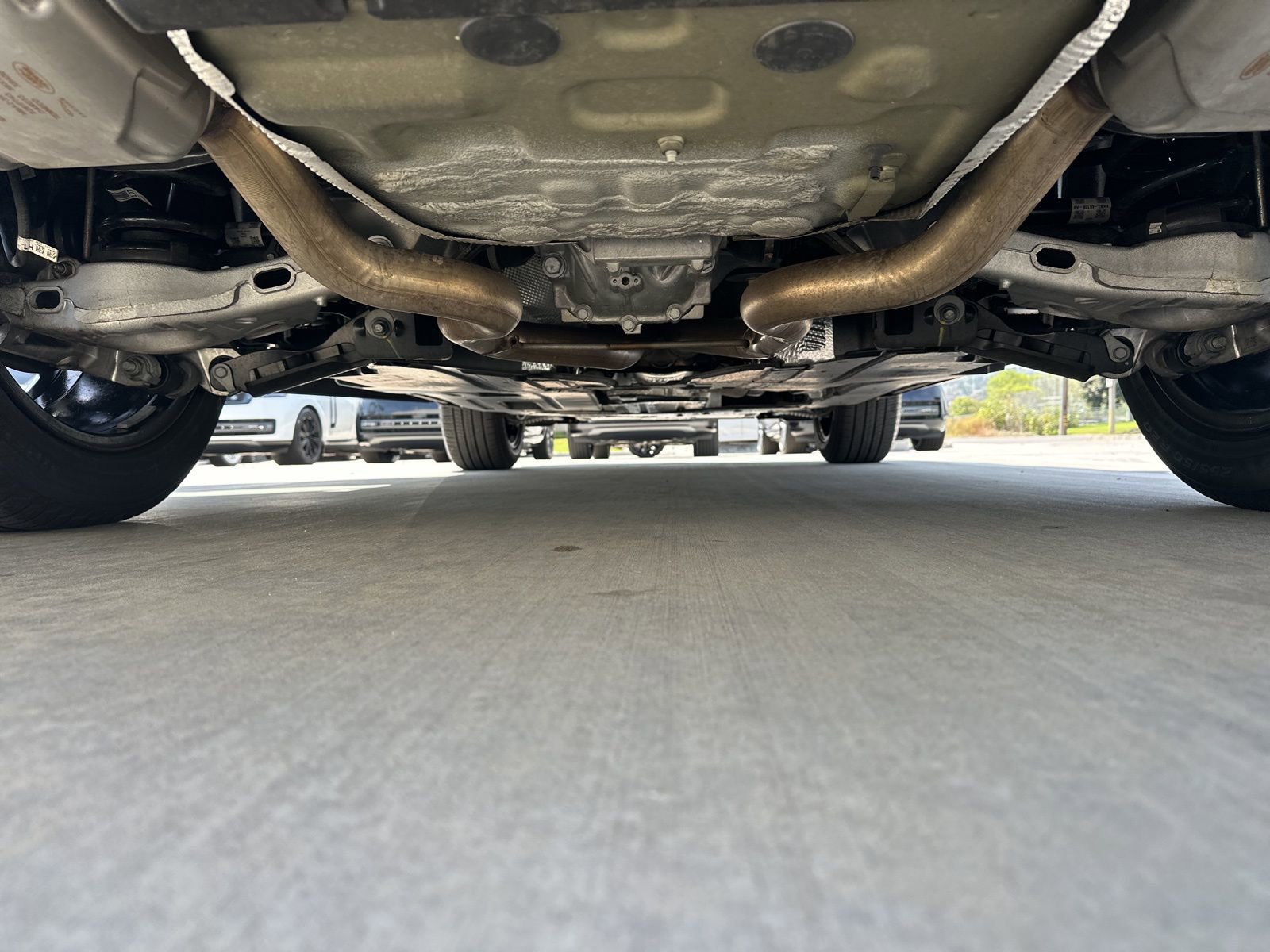 Certified 2026 Land Rover Range Rover Velar Dynamic SE image 19