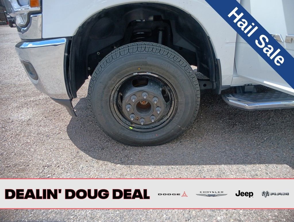 Used 2024 RAM 3500 Big Horn image 26