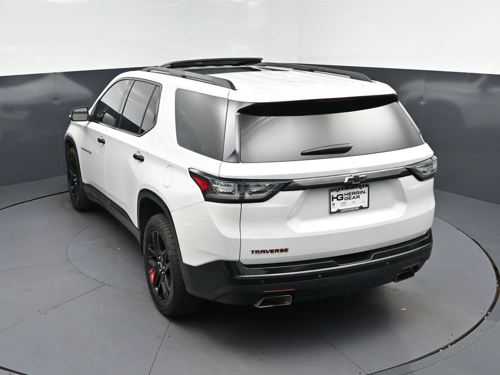 Used 2021 Chevrolet Traverse Premier w/ Redline Edition FWD image 29
