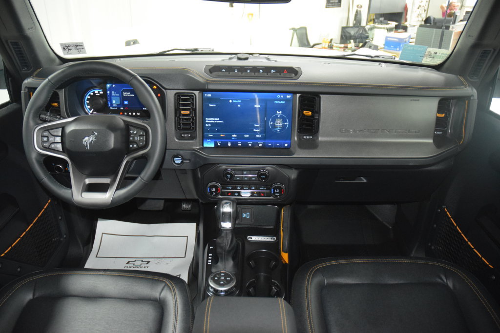 Used 2024 Ford Bronco Badlands AWD/4WD image 26
