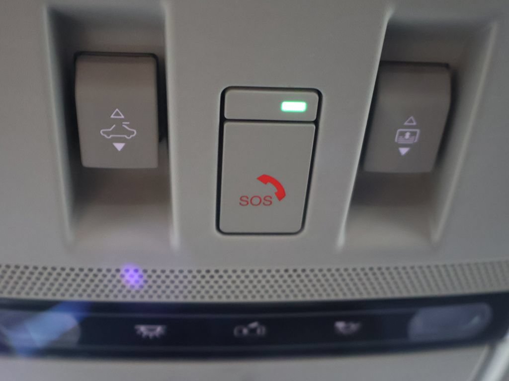 Used 2024 Nissan Ariya AWD image 51