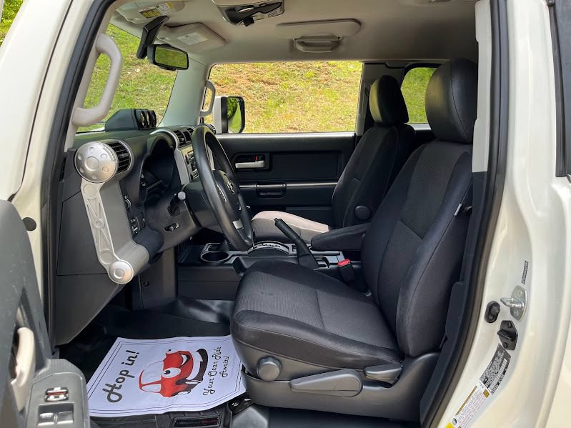 Used 2014 Toyota FJ Cruiser 4WD w/ Convenience Package image 8