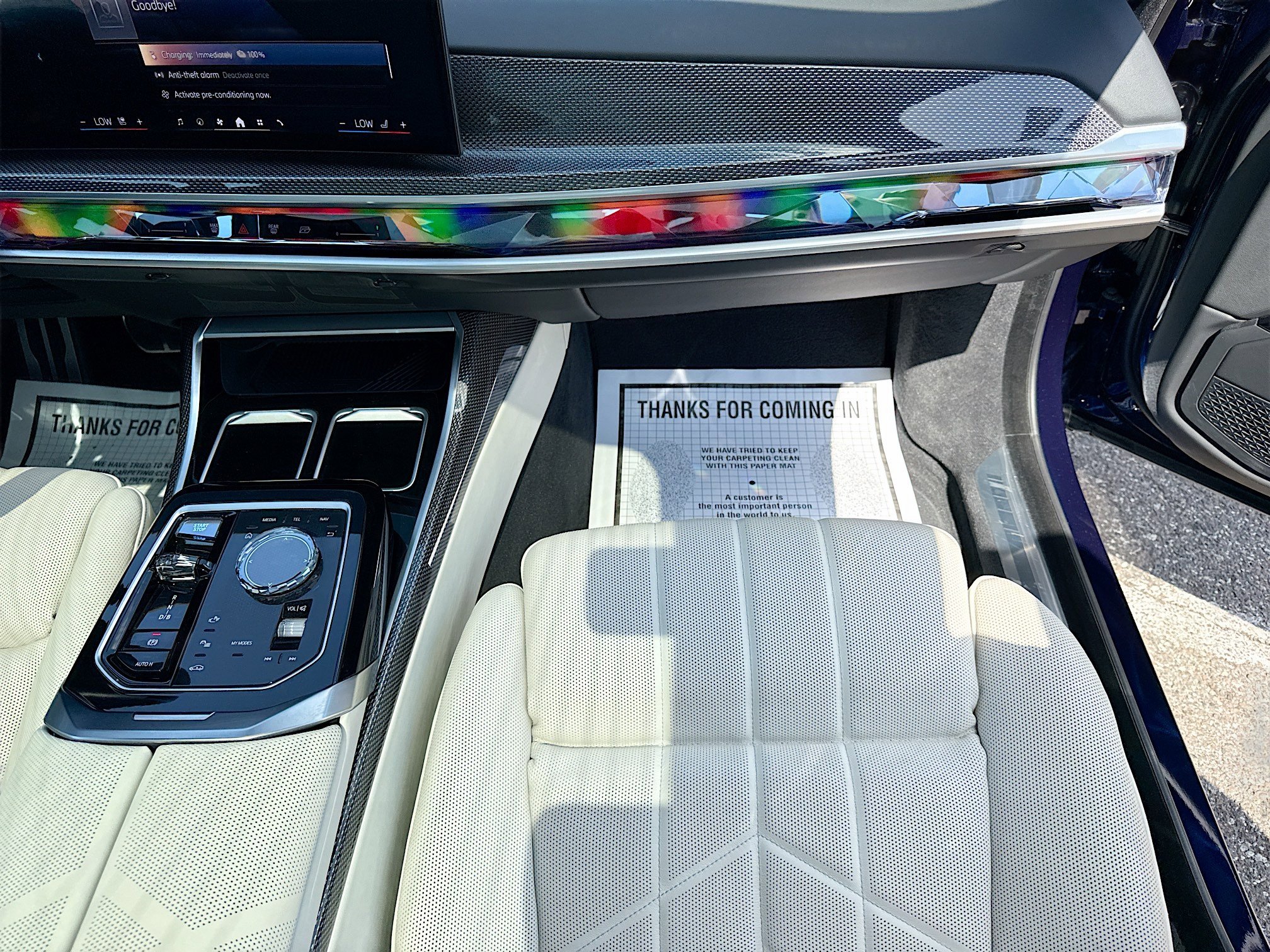 Used 2023 BMW i7 xDrive60 image 17