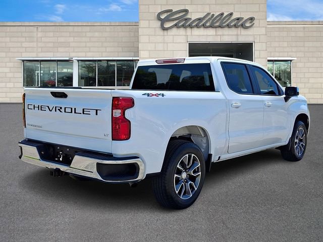 Used 2022 Chevrolet Silverado 1500 LT AWD/4WD image 8