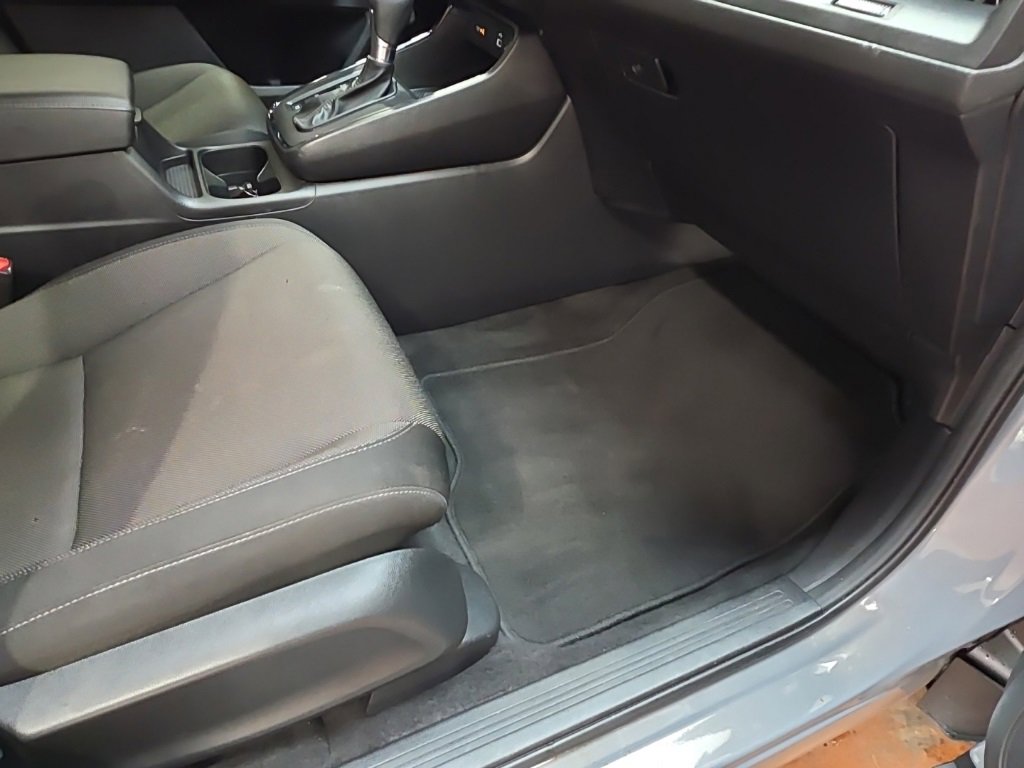 Used 2023 Honda CR-V LX image 10