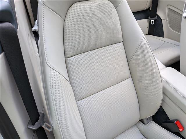 Used 2017 Porsche 911 Carrera image 16