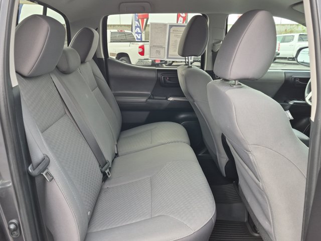 Used 2021 Toyota Tacoma SR5 RWD image 7